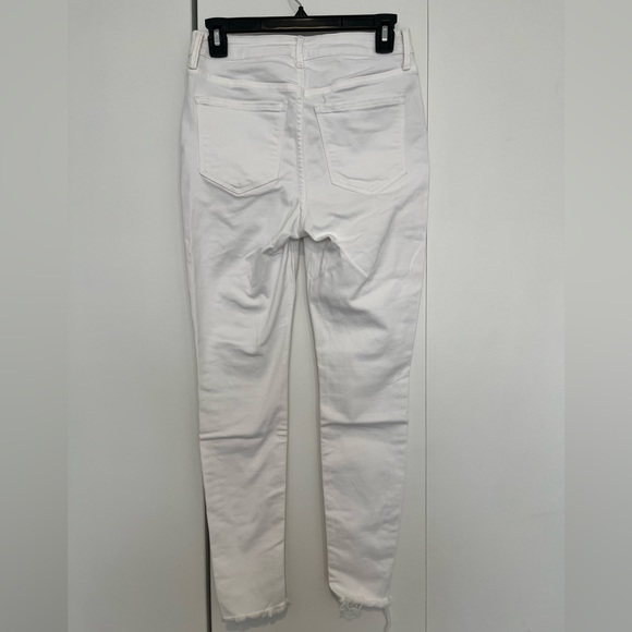 Old Navy Rockstar Super Skinny High Rise Jeans - Picture 2 of 6